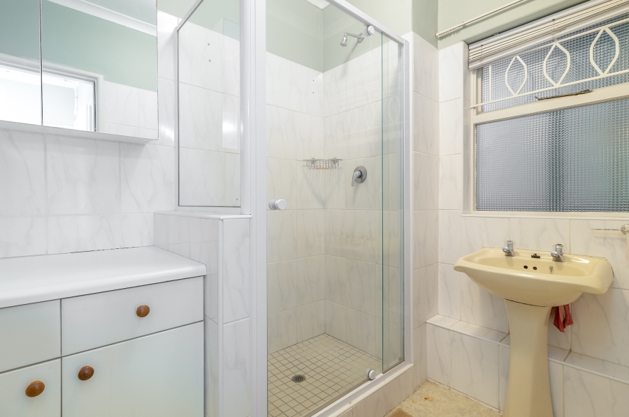 1 Bedroom Property for Sale in Mouille Point Western Cape